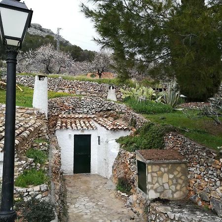 Cueva El Madrono Villa Pegalajar Ngoại thất bức ảnh