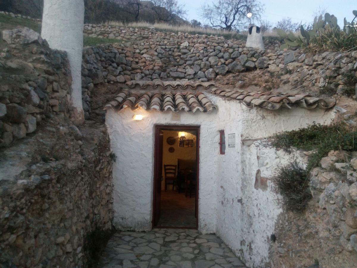 Cueva El Madrono Villa Pegalajar Ngoại thất bức ảnh