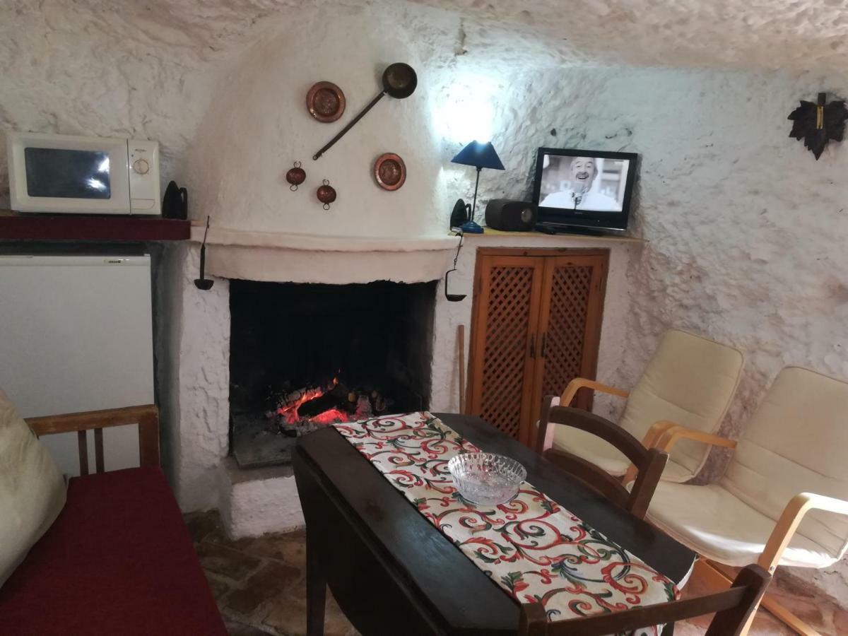 Cueva El Madrono Villa Pegalajar Ngoại thất bức ảnh
