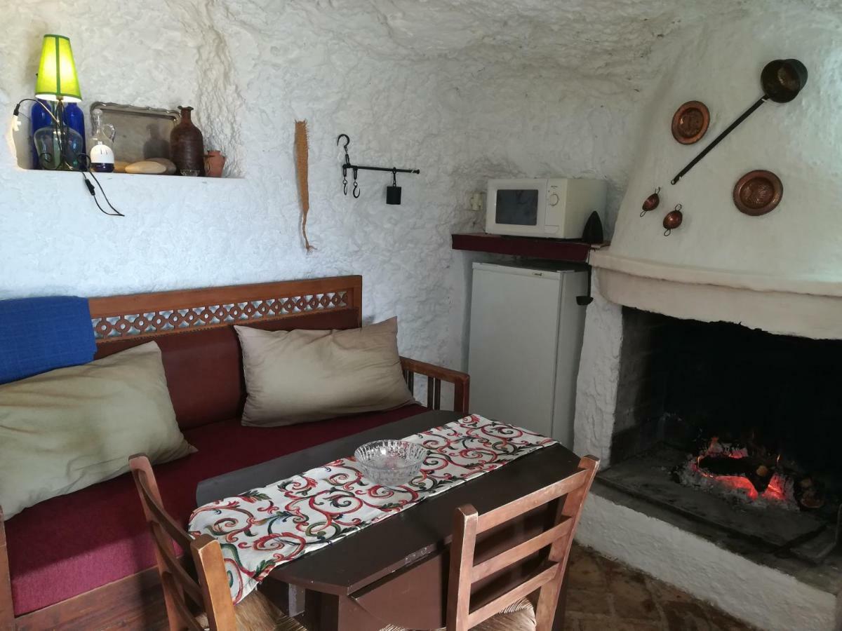 Cueva El Madrono Villa Pegalajar Ngoại thất bức ảnh