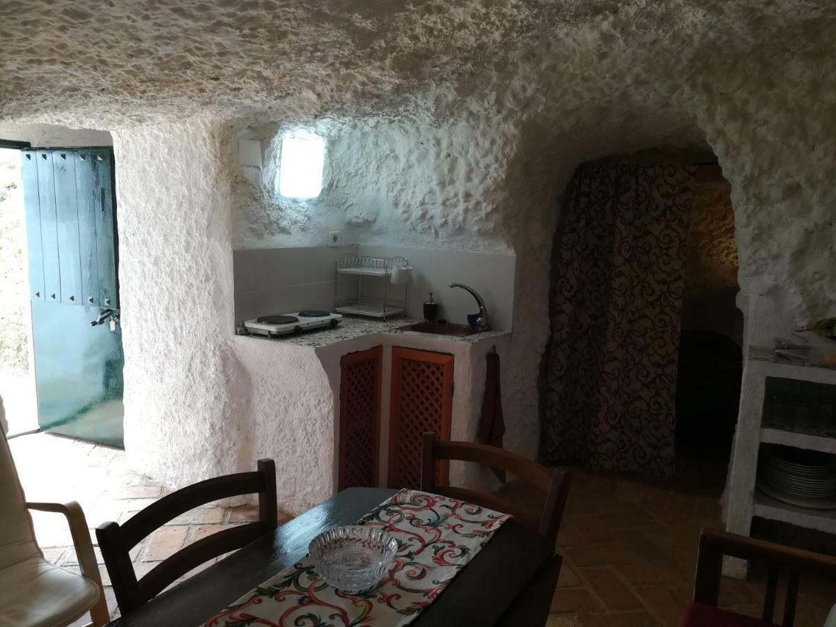 Cueva El Madrono Villa Pegalajar Ngoại thất bức ảnh